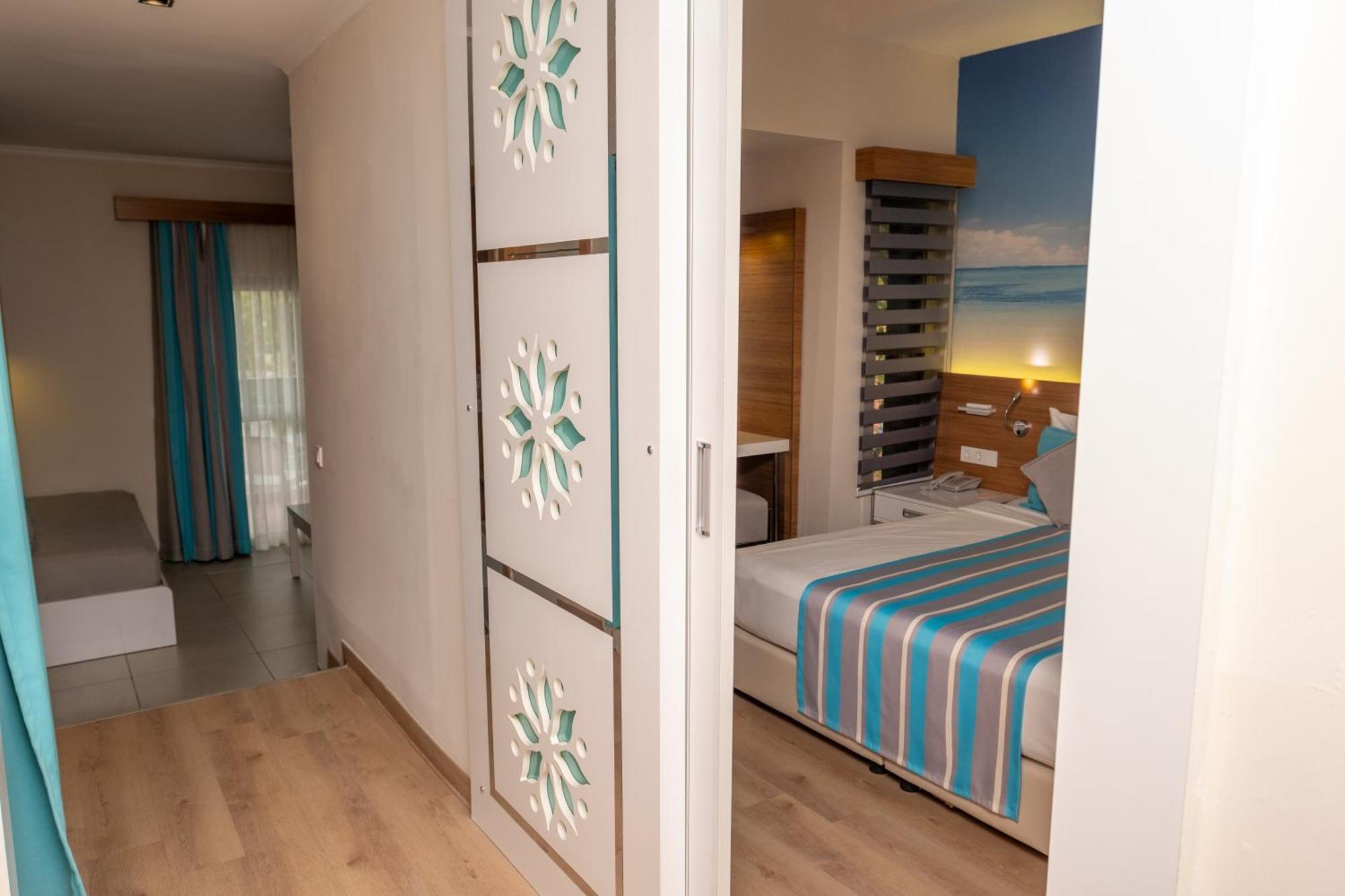 Holiday Village Tuerkiye ดาลามาน ภายนอก รูปภาพ